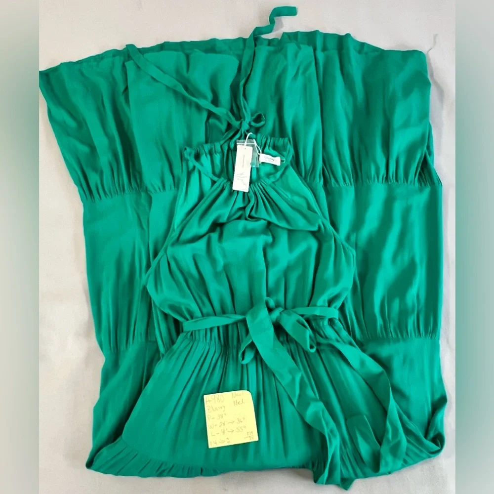 Bluivy‎ Halter Maxi Dress Green Layered NWT Women’s Medium